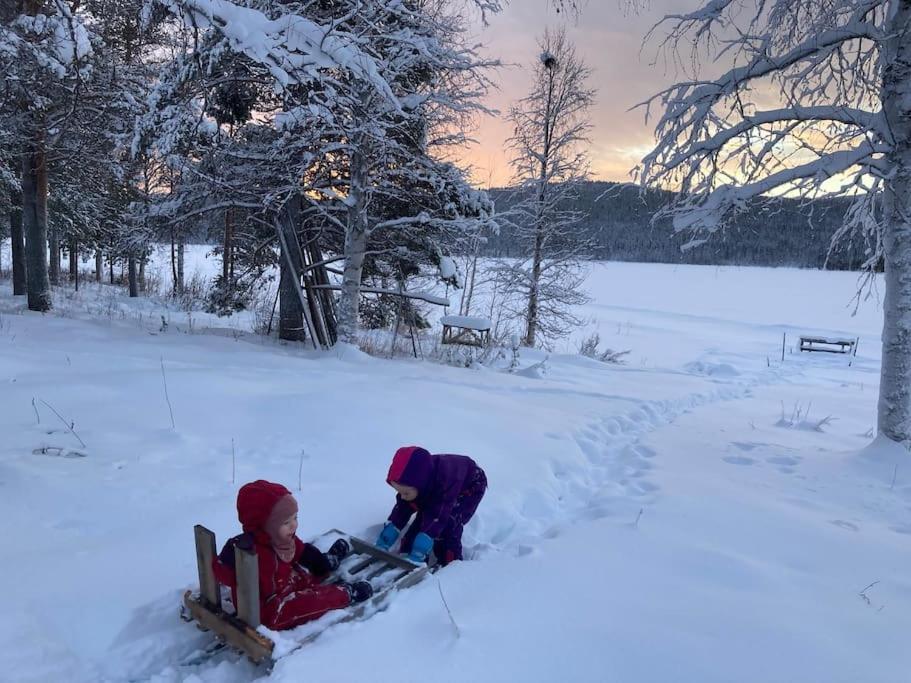 Lakeside Wilderness Cabin يوكموك المظهر الخارجي الصورة